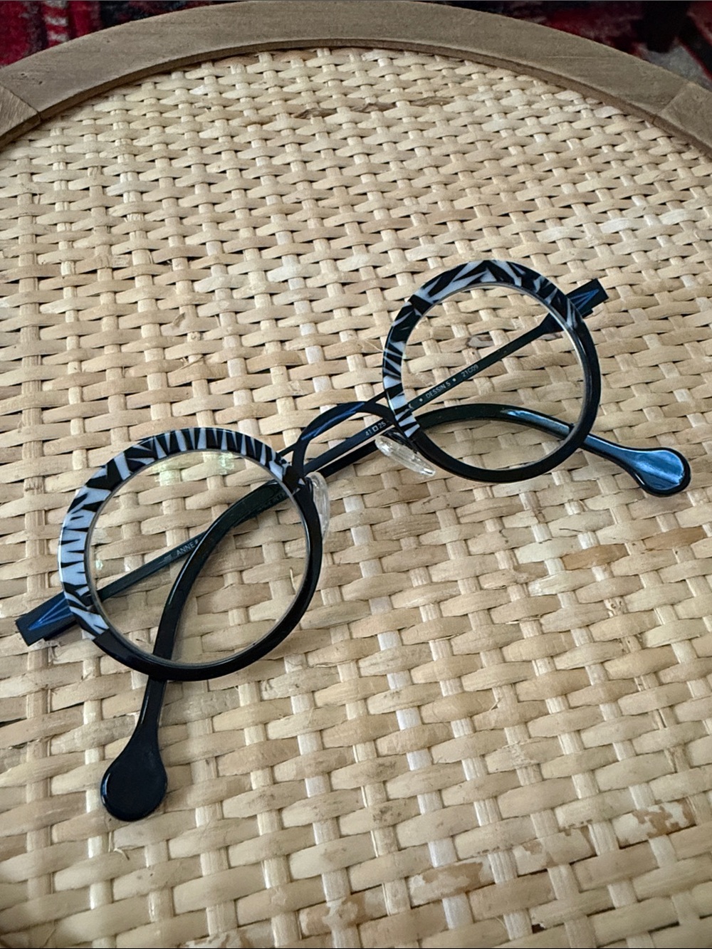 Anne et Valentin Dessin 5 41eye Round Black & White Patterned Women’s Eyeglasses